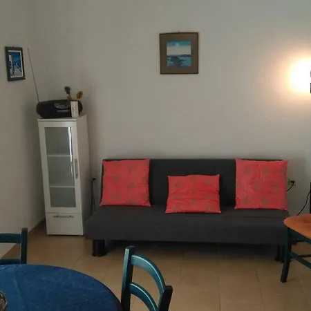 Lejlighed Menigos 71 Glifada
